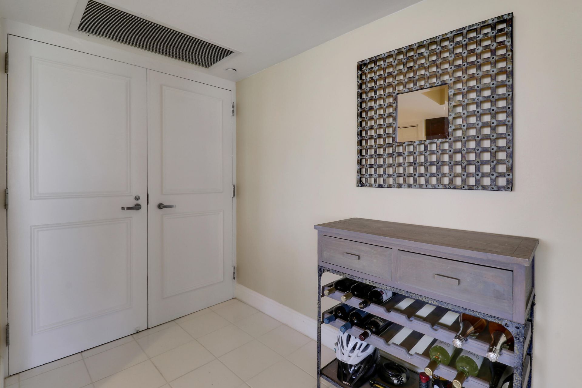 5510 N Ocean Drive, Unit 4C, Singer Island, FL 33404 Photo