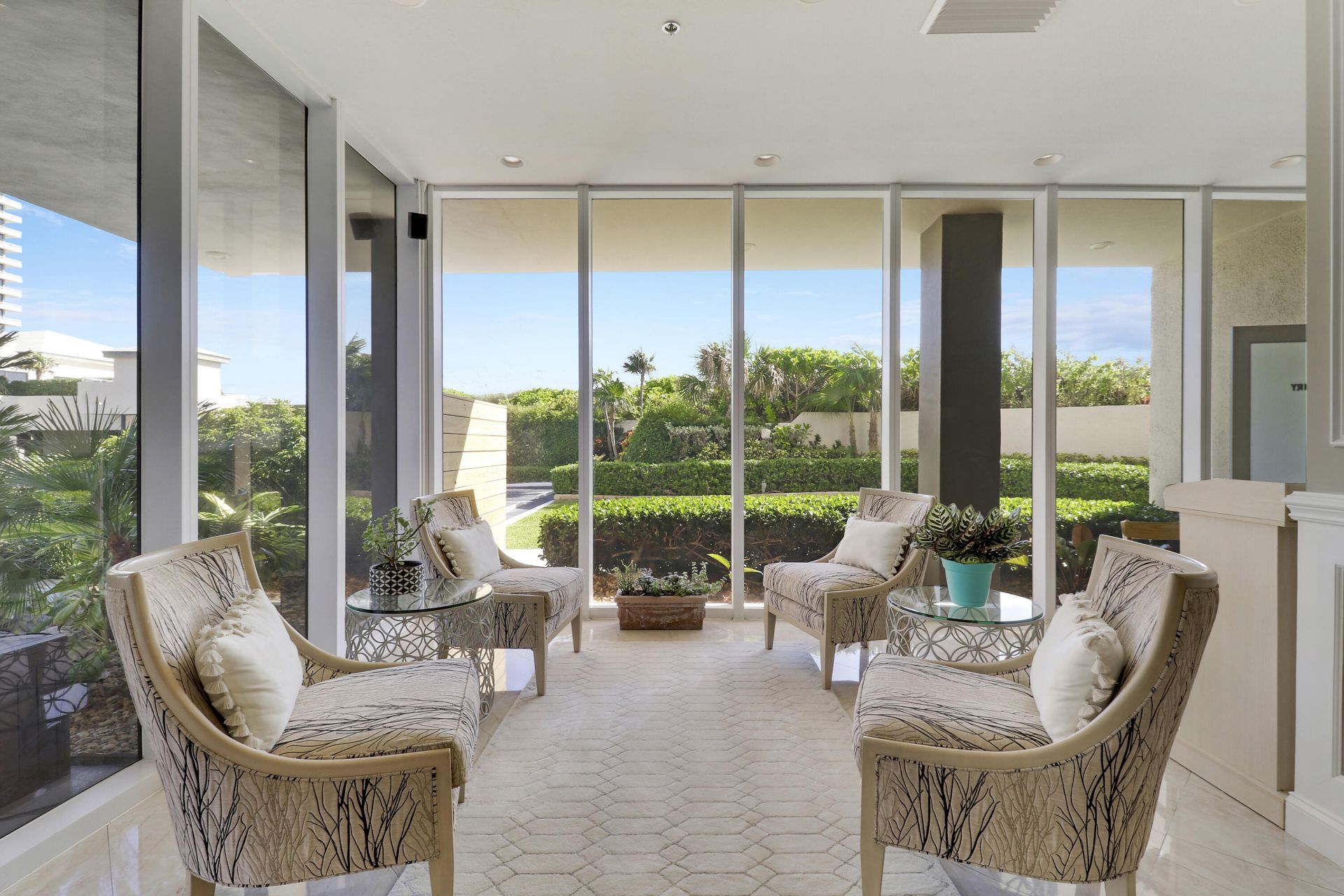 5510 N Ocean Drive, Unit 4C, Singer Island, FL 33404 Photo