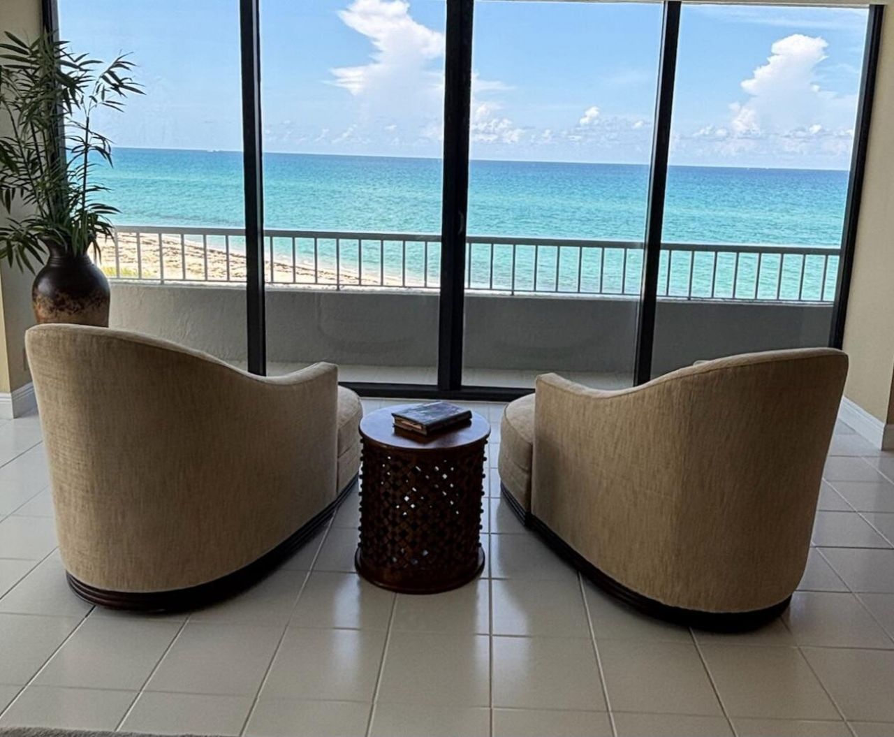 5510 N Ocean Drive, Unit 4C, Singer Island, FL 33404 Photo