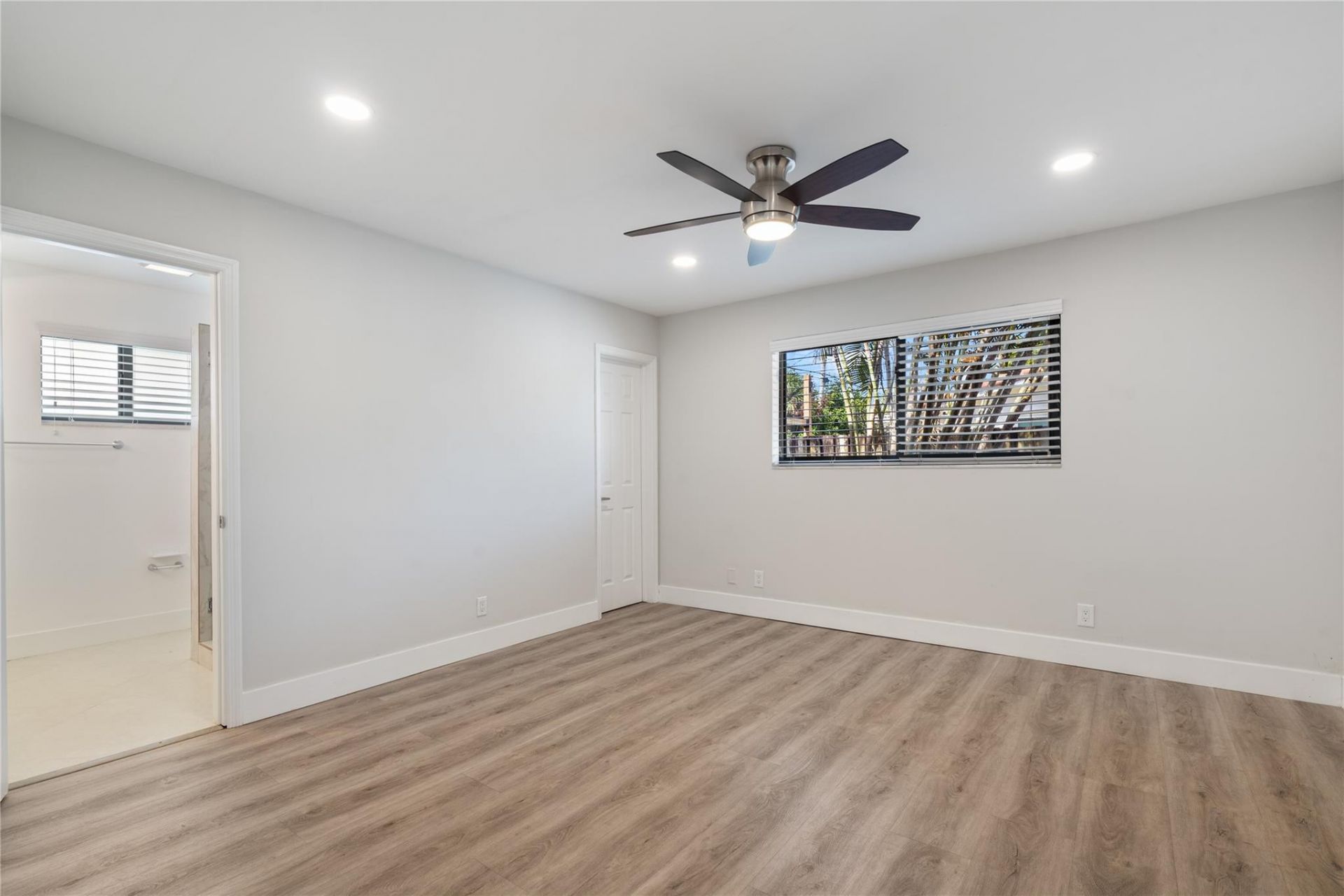 2280 NE 62nd Street, Fort Lauderdale, FL 33308 Photo