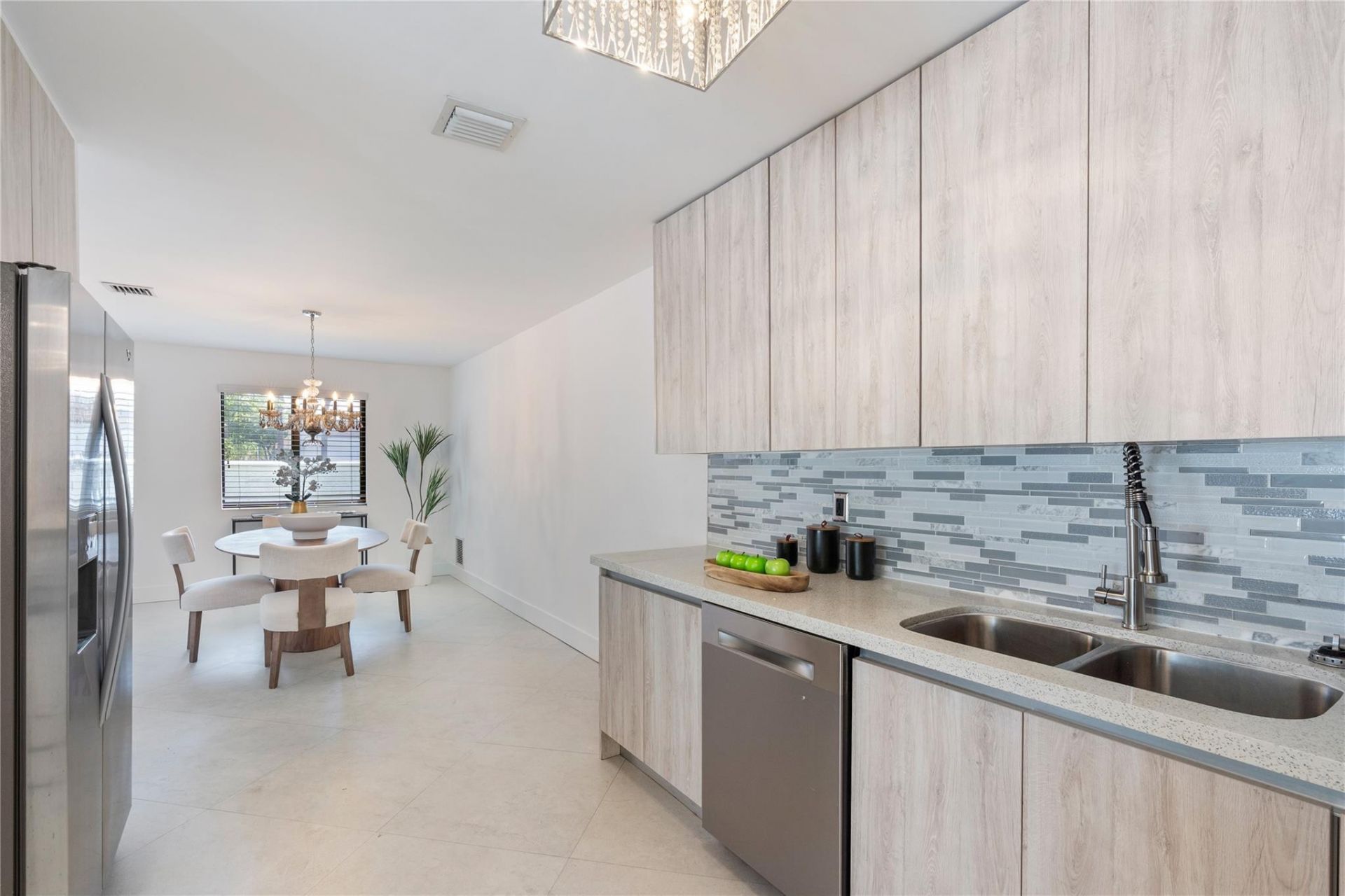 2280 NE 62nd Street, Fort Lauderdale, FL 33308 Photo