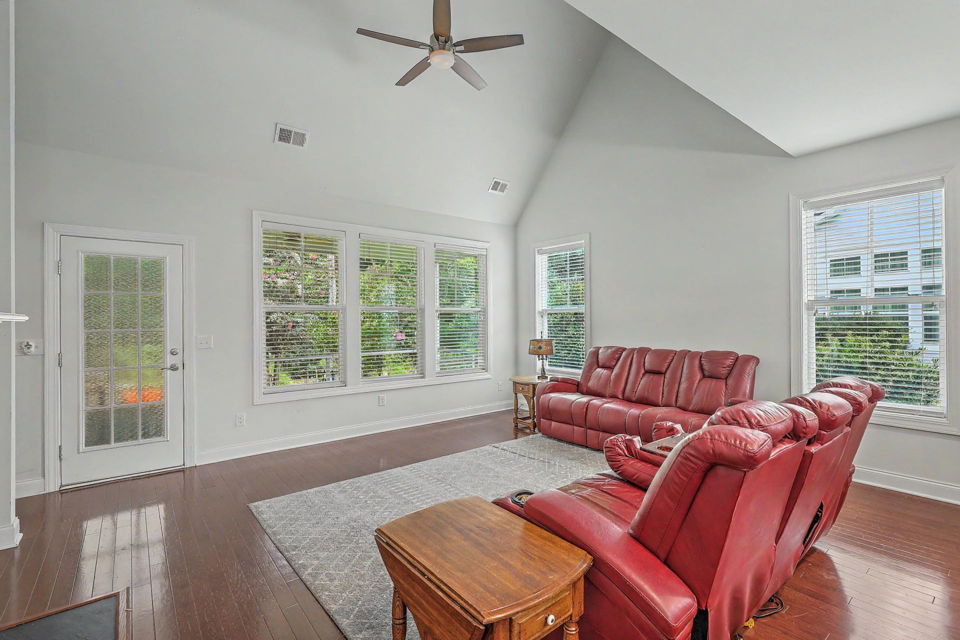 128 Phoebe Road Photo 10