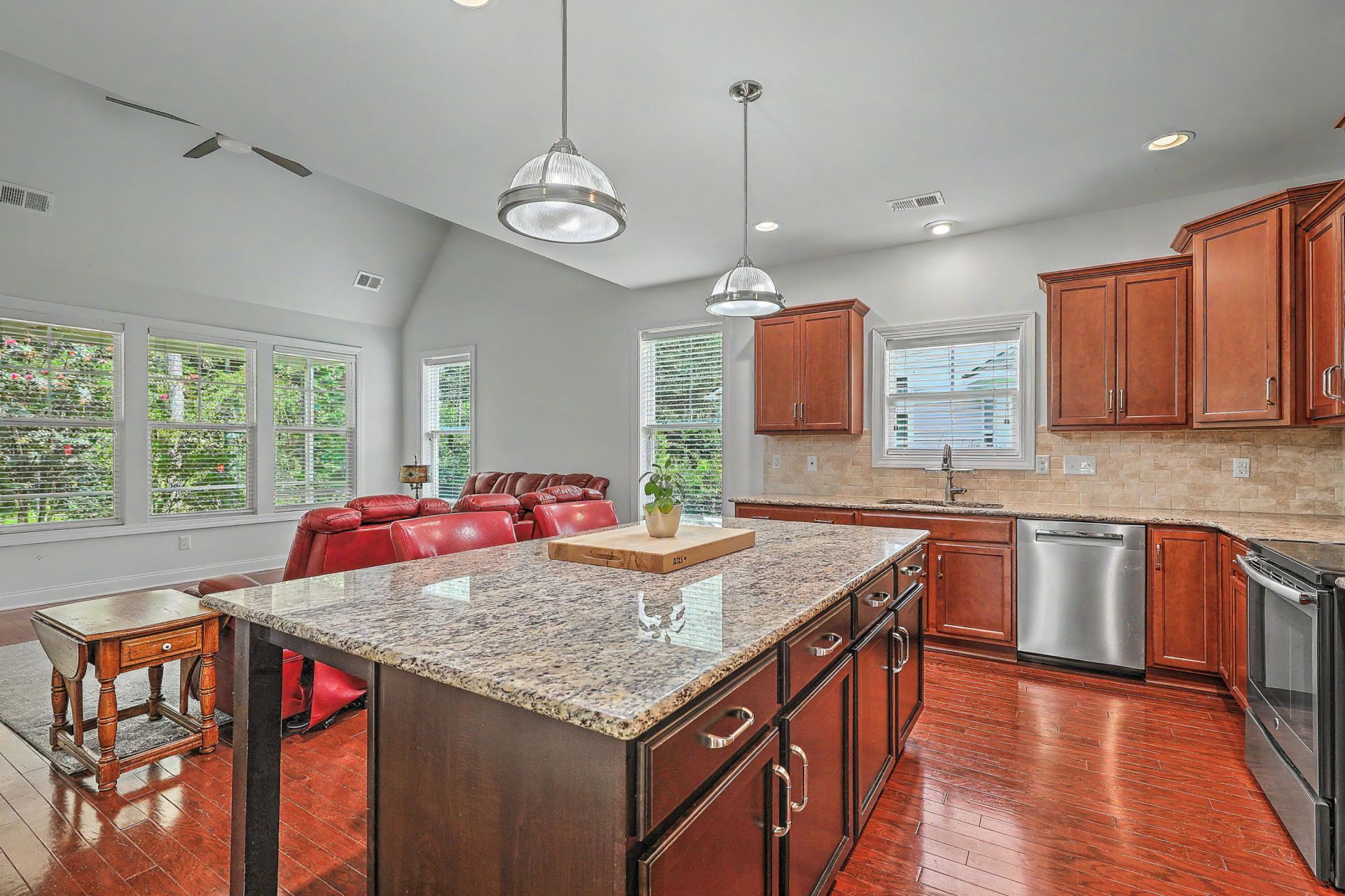 128 Phoebe Road Photo 16