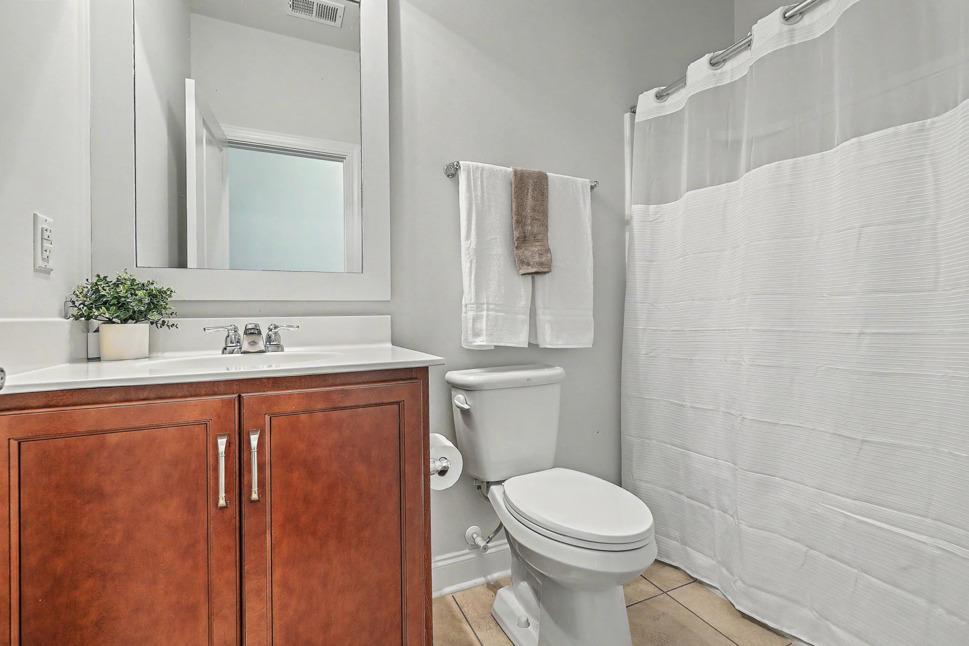 128 Phoebe Road Photo 40