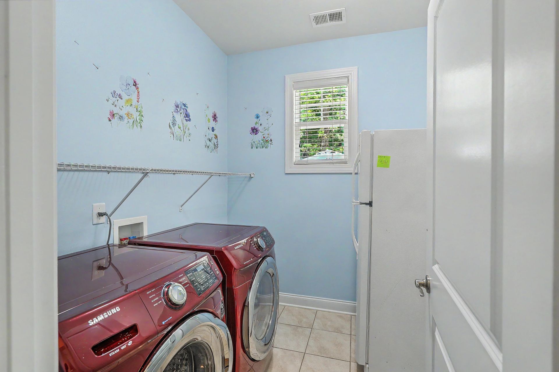 128 Phoebe Road Photo 41