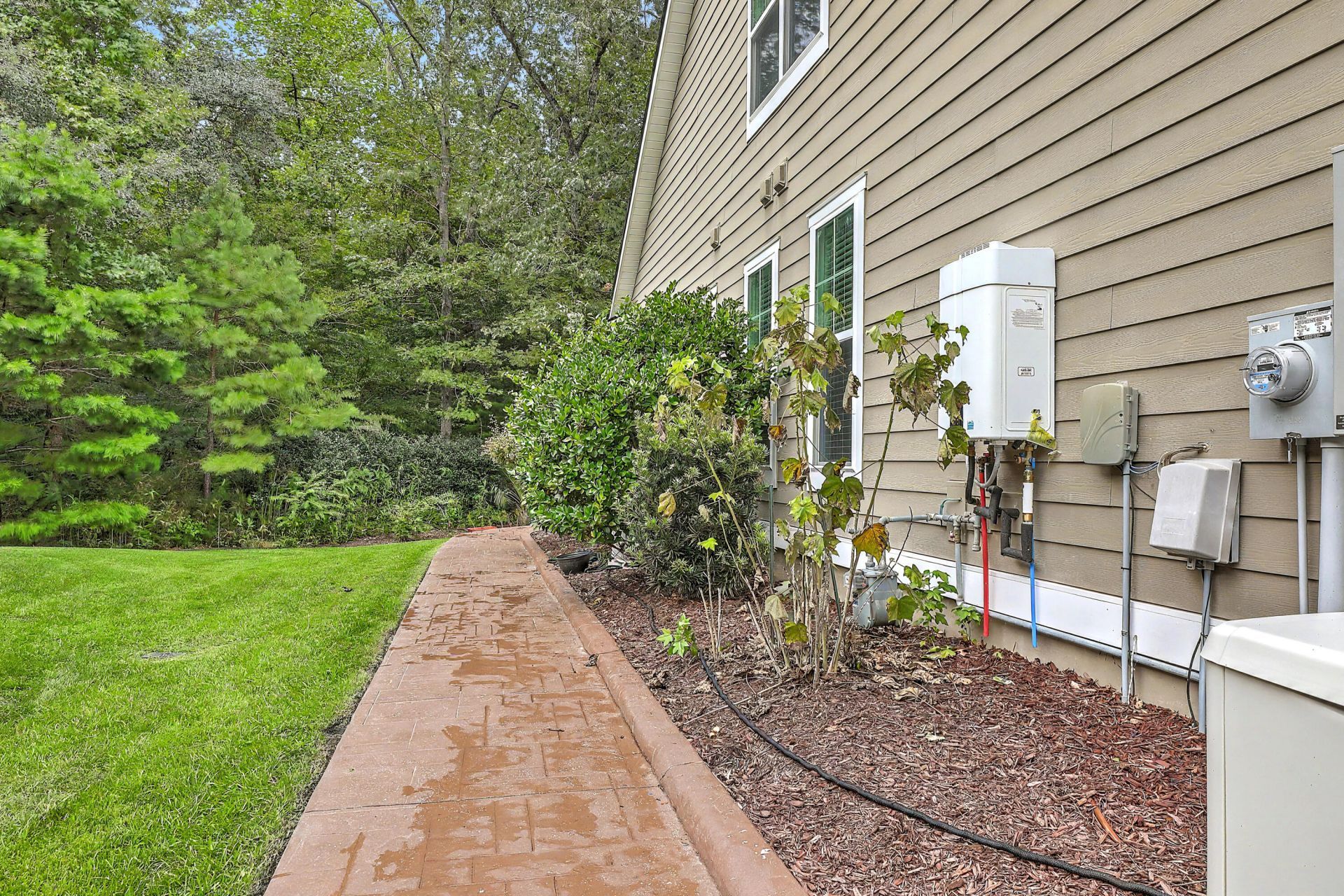 128 Phoebe Road Photo 51