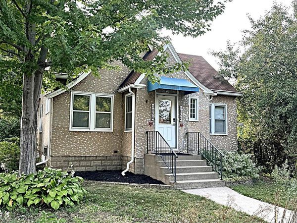 3852 Standish Avenue, Minneapolis, MN 55407
