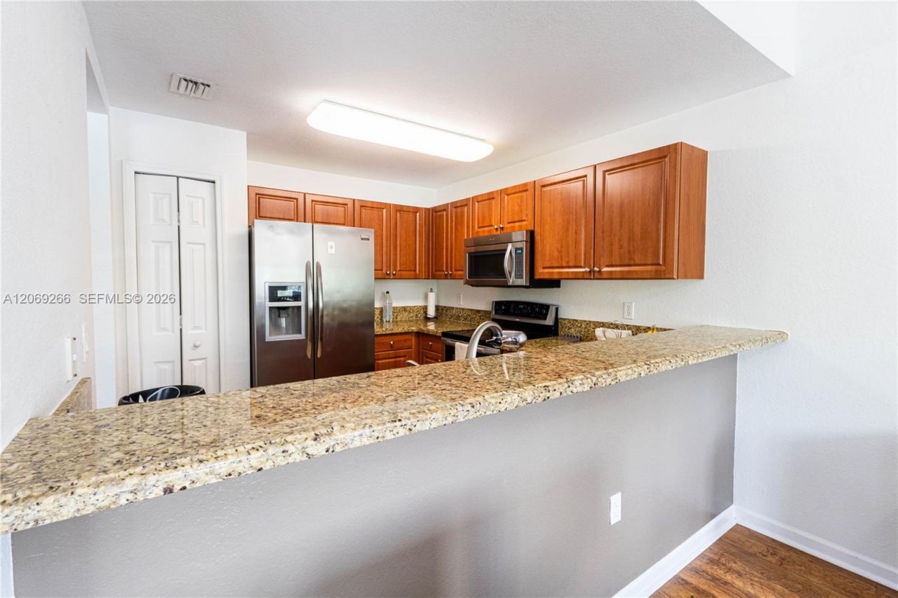 11103 NW 83rd St , Unit 207, Doral, FL 33178 Photo