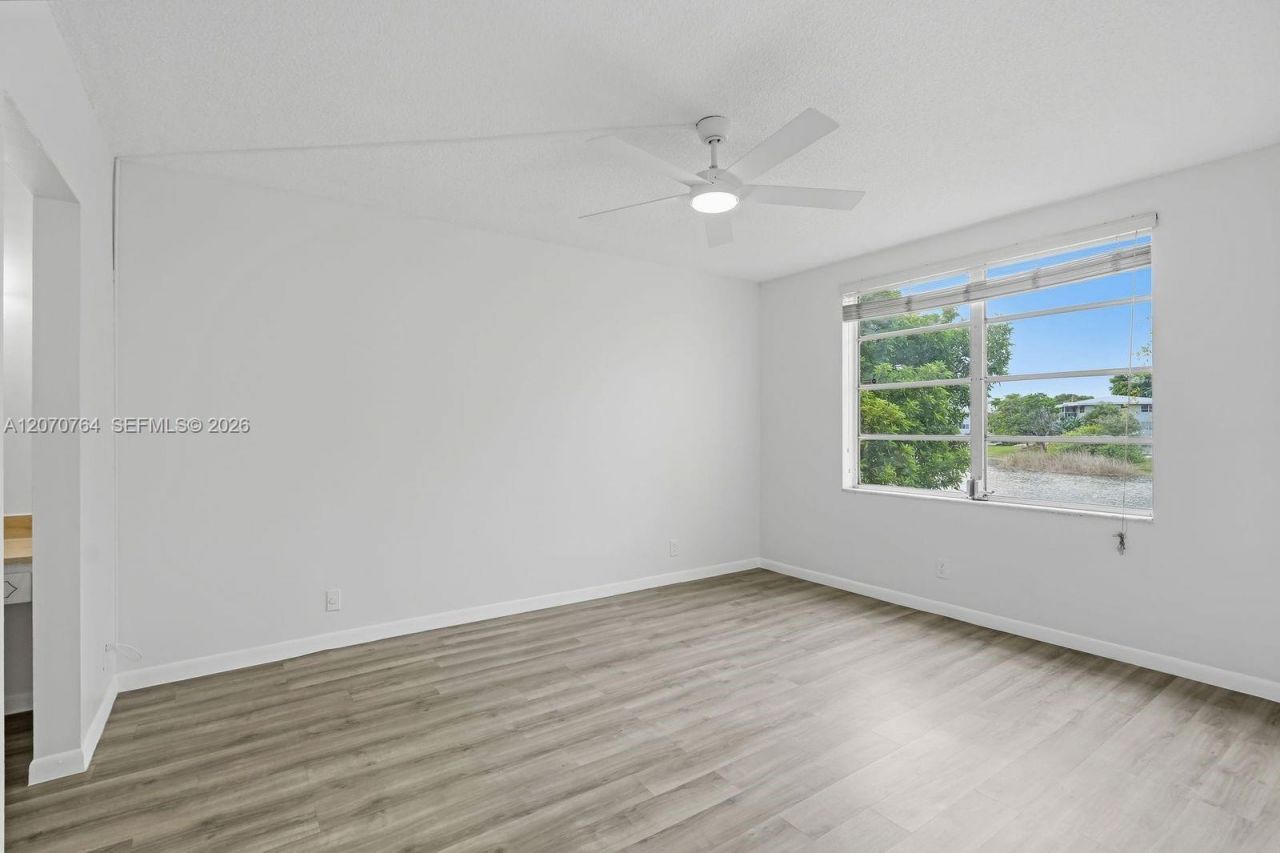 5335 NW 10th Ct, Unit 206, Plantation, FL 33313 Photo
