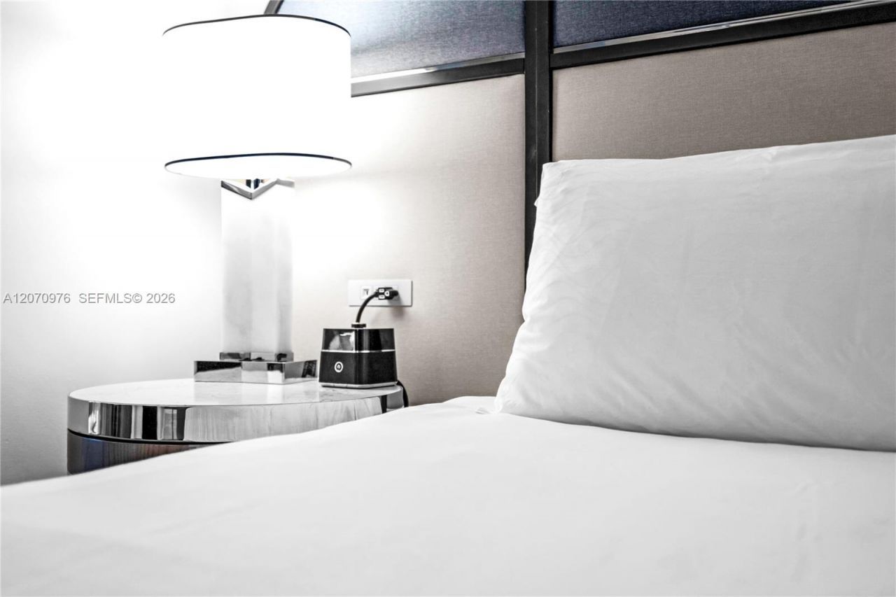4401 Collins Ave, Unit 1609, Miami Beach, FL 33140 Photo