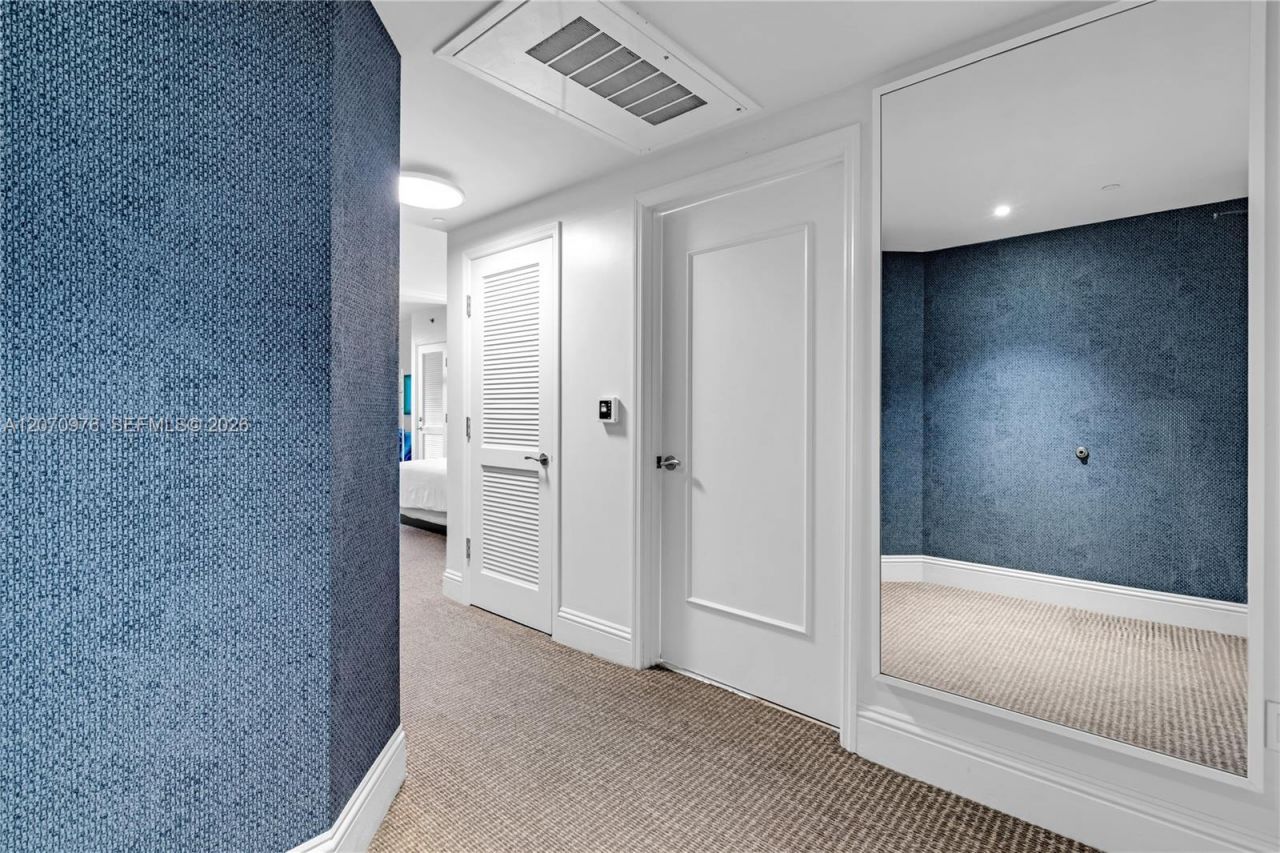 4401 Collins Ave, Unit 1609, Miami Beach, FL 33140 Photo