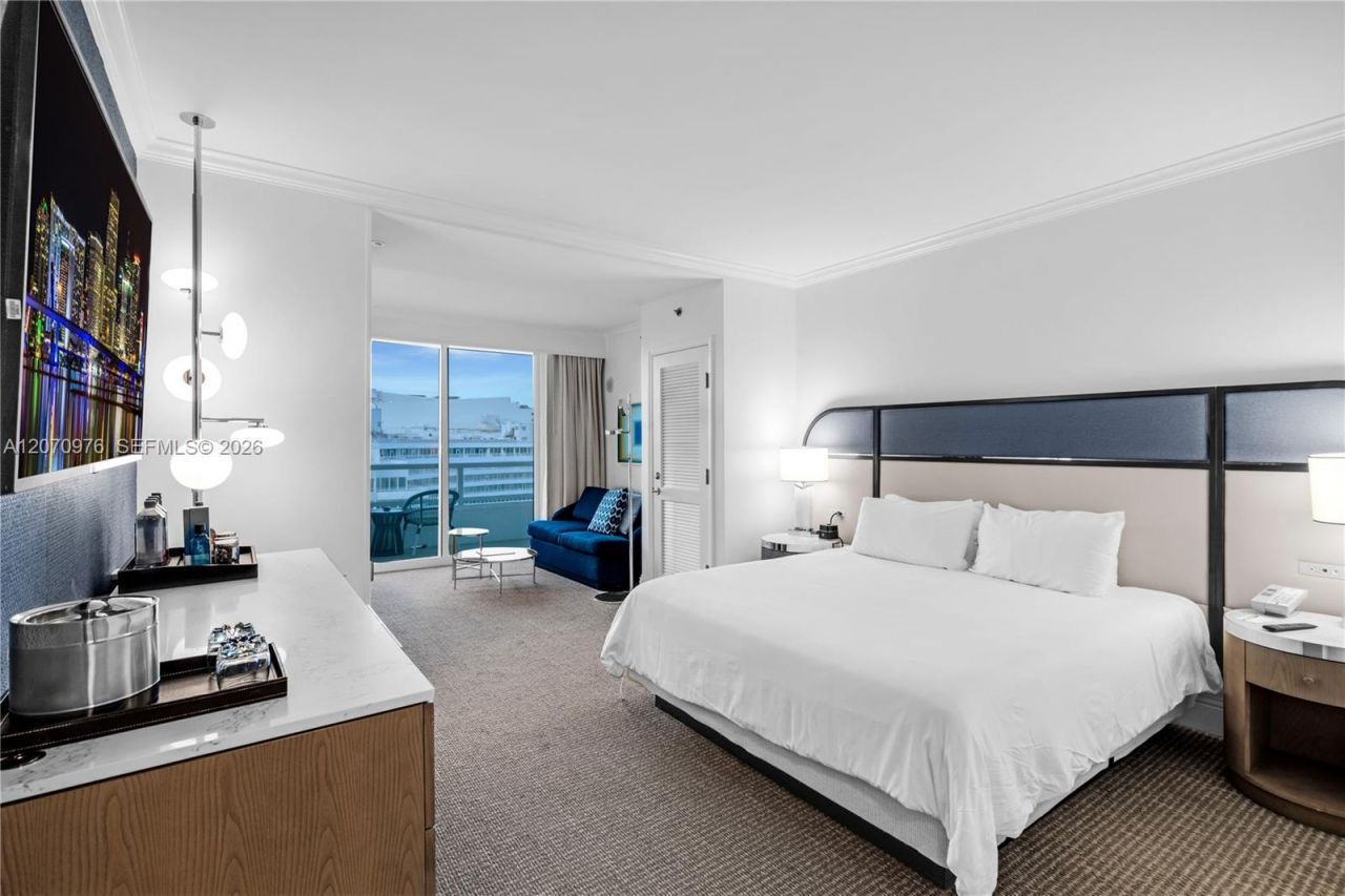 4401 Collins Ave, Unit 1609, Miami Beach, FL 33140 Photo