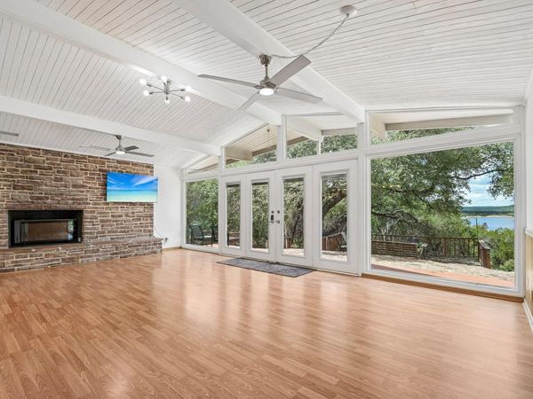 21103 Dawn DR, Lago Vista, TX 78645