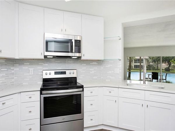 6225 Bellerive AVE , Unit 1501, NAPLES, FL 34119
