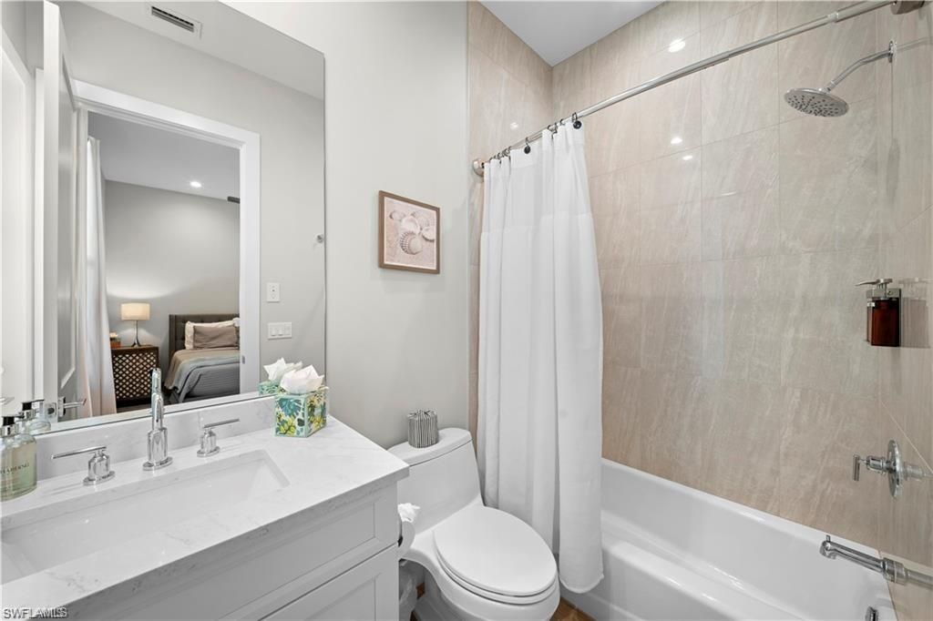 828 100th Ave N, Naples, FL 34108 Photo