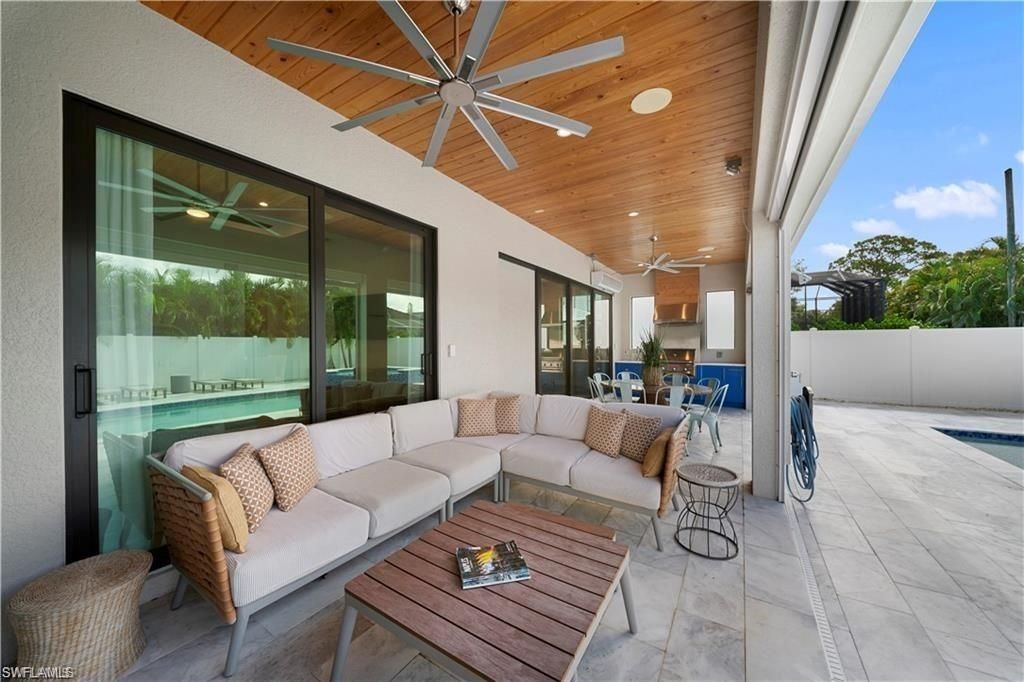 828 100th Ave N, Naples, FL 34108 Photo
