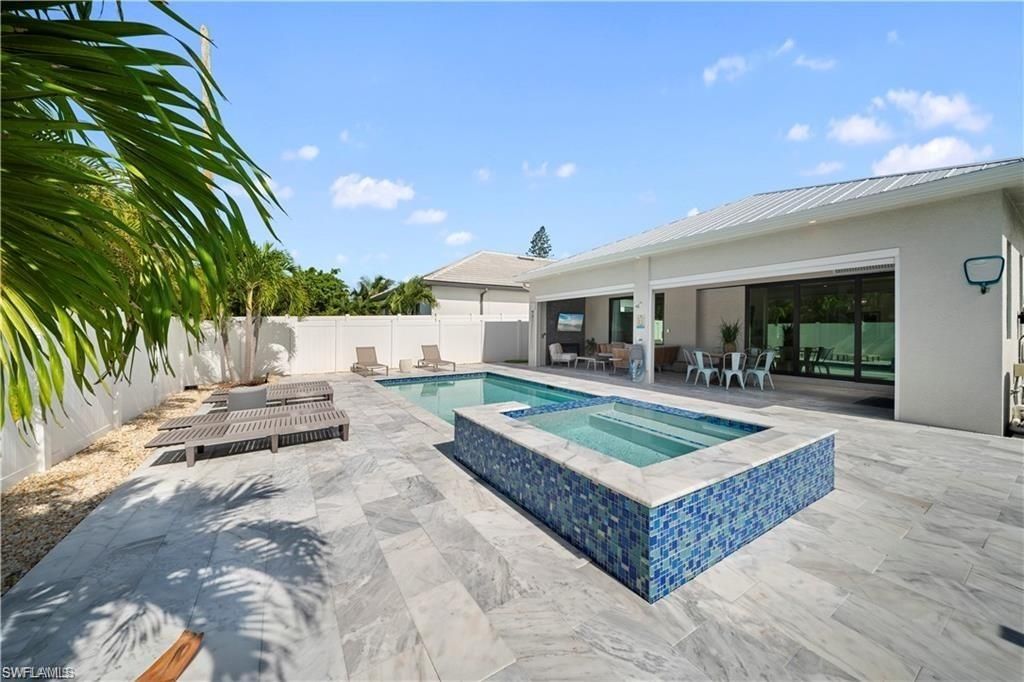 828 100th Ave N, Naples, FL 34108 Photo