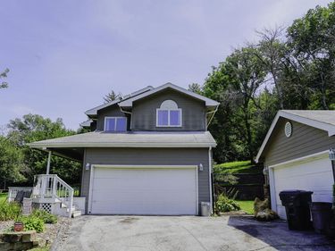 12075 WALDON Circle, COUNCIL BLUFFS, IA 51503