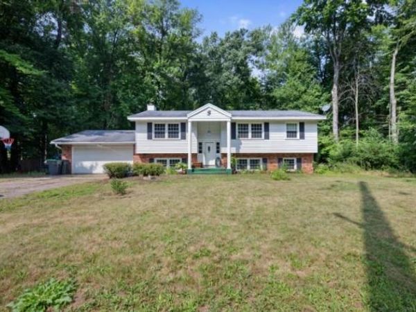 1021 PORT ROAD, Port Edwards, WI 54469