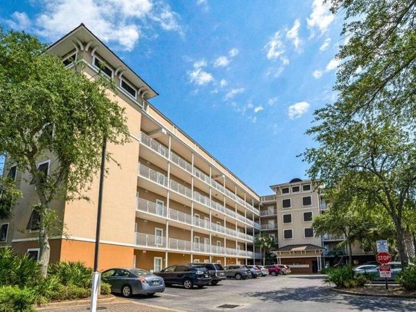 113 SE Brooks Street, Unit 302, Fort Walton Beach, FL 32548