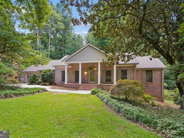 2724 Cravey Drive, Atlanta, GA 30345
