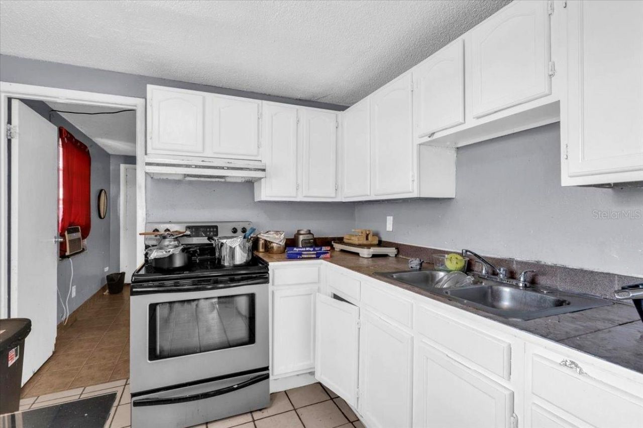 4306 9th Street E, Bradenton, FL 34208 Photo