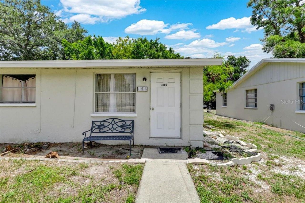 4306 9th Street E, Bradenton, FL 34208 Photo