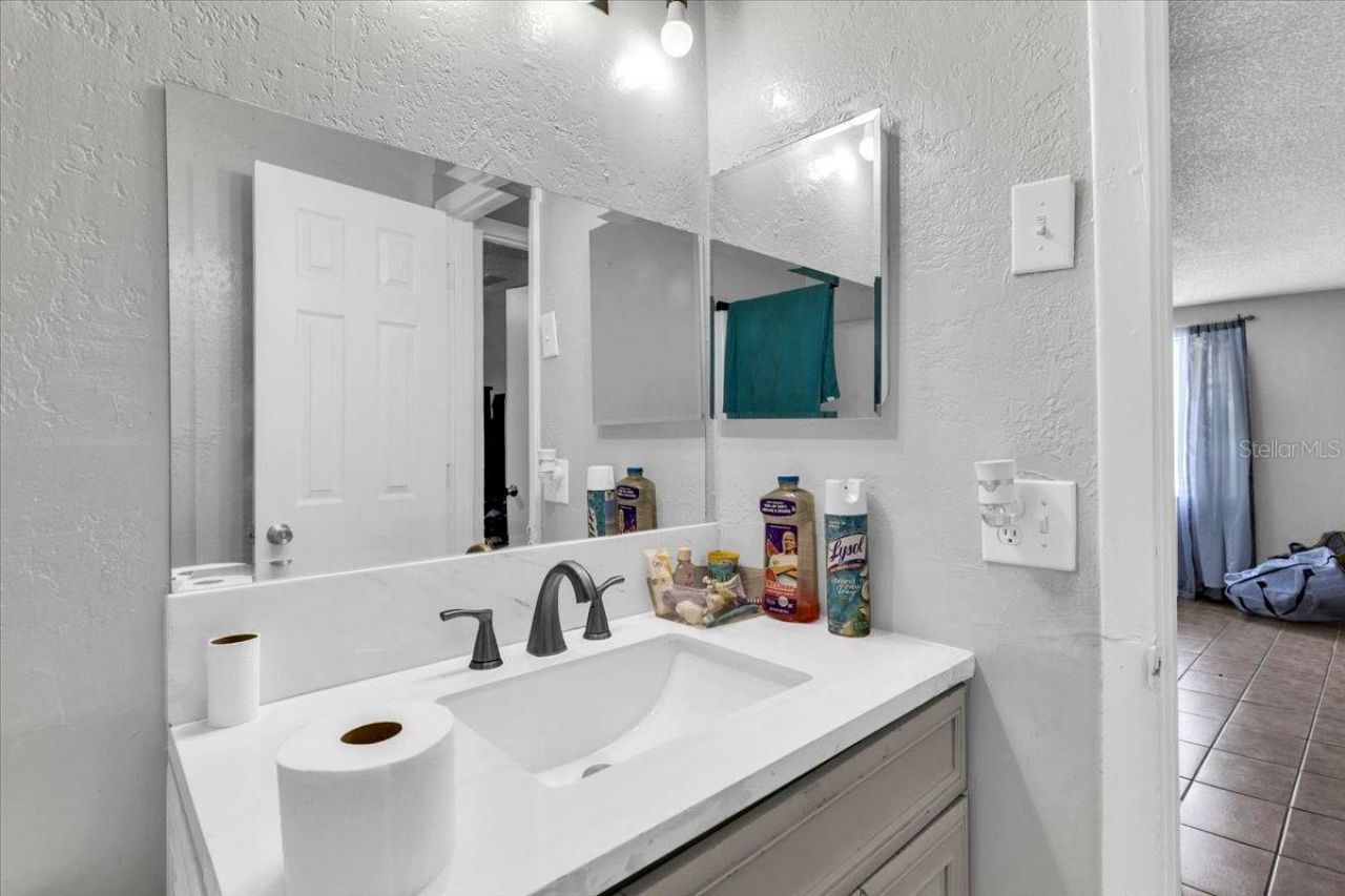 4306 9th Street E, Bradenton, FL 34208 Photo
