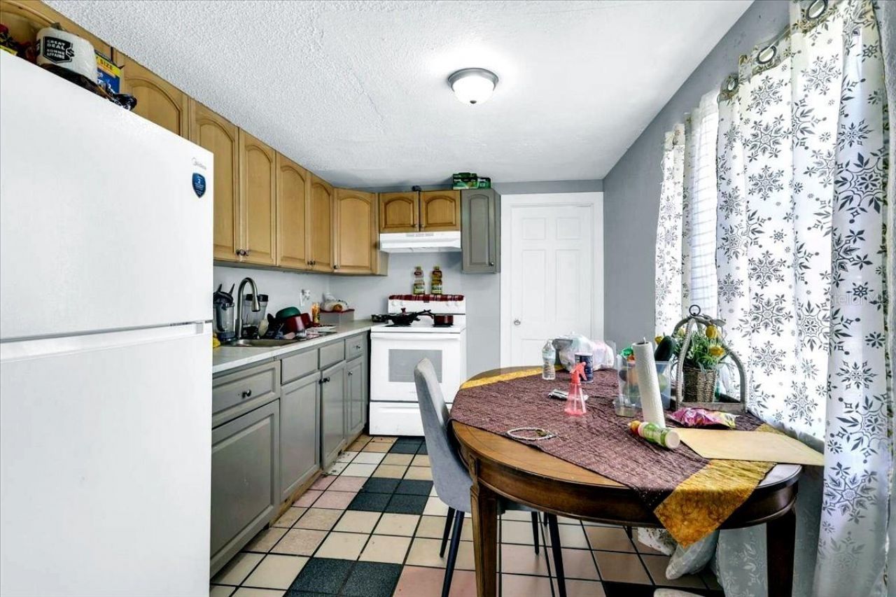 4306 9th Street E, Bradenton, FL 34208 Photo