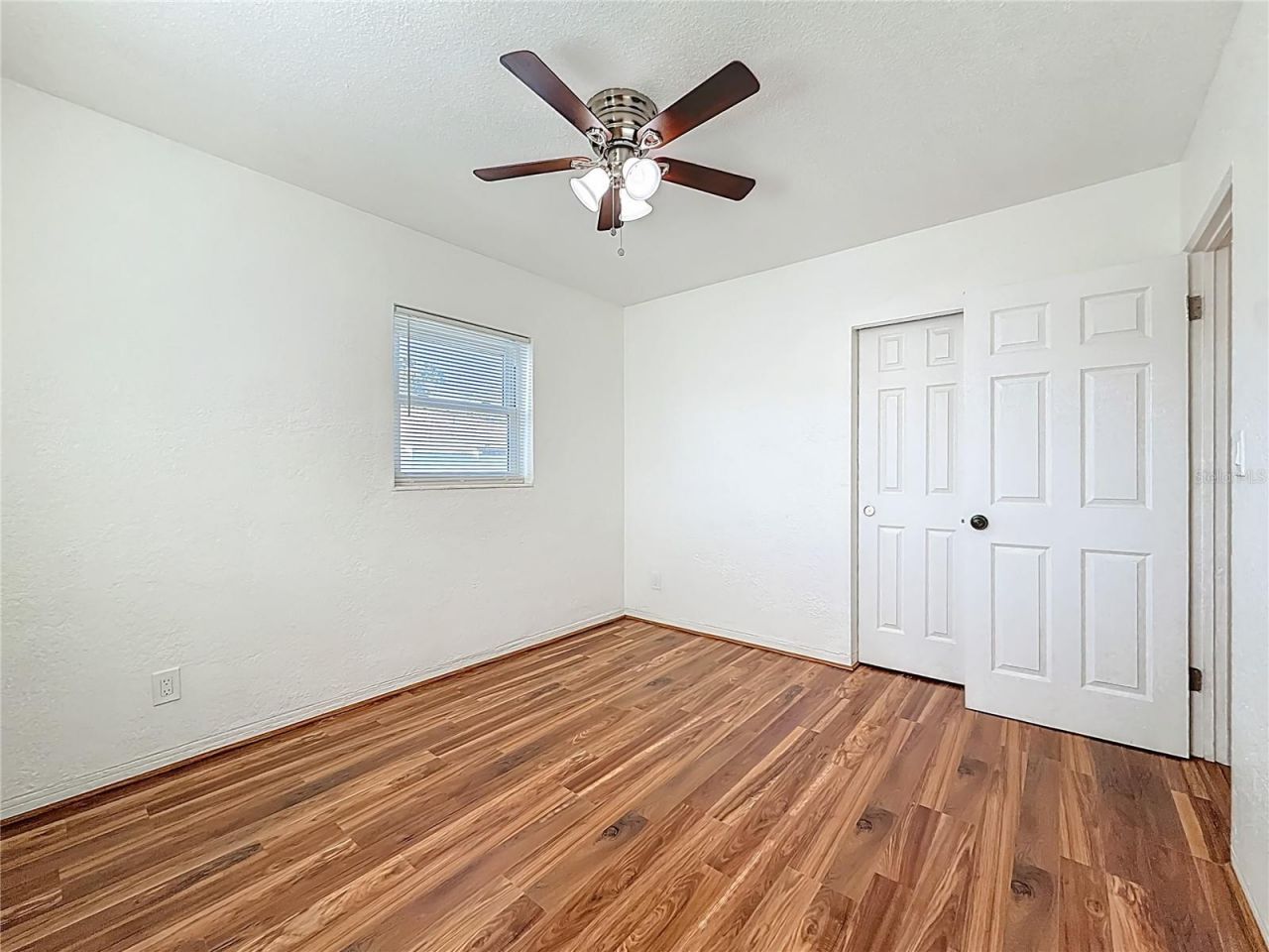396 Lewis Boulevard Se, Saint Petersburg, FL 33705 Photo