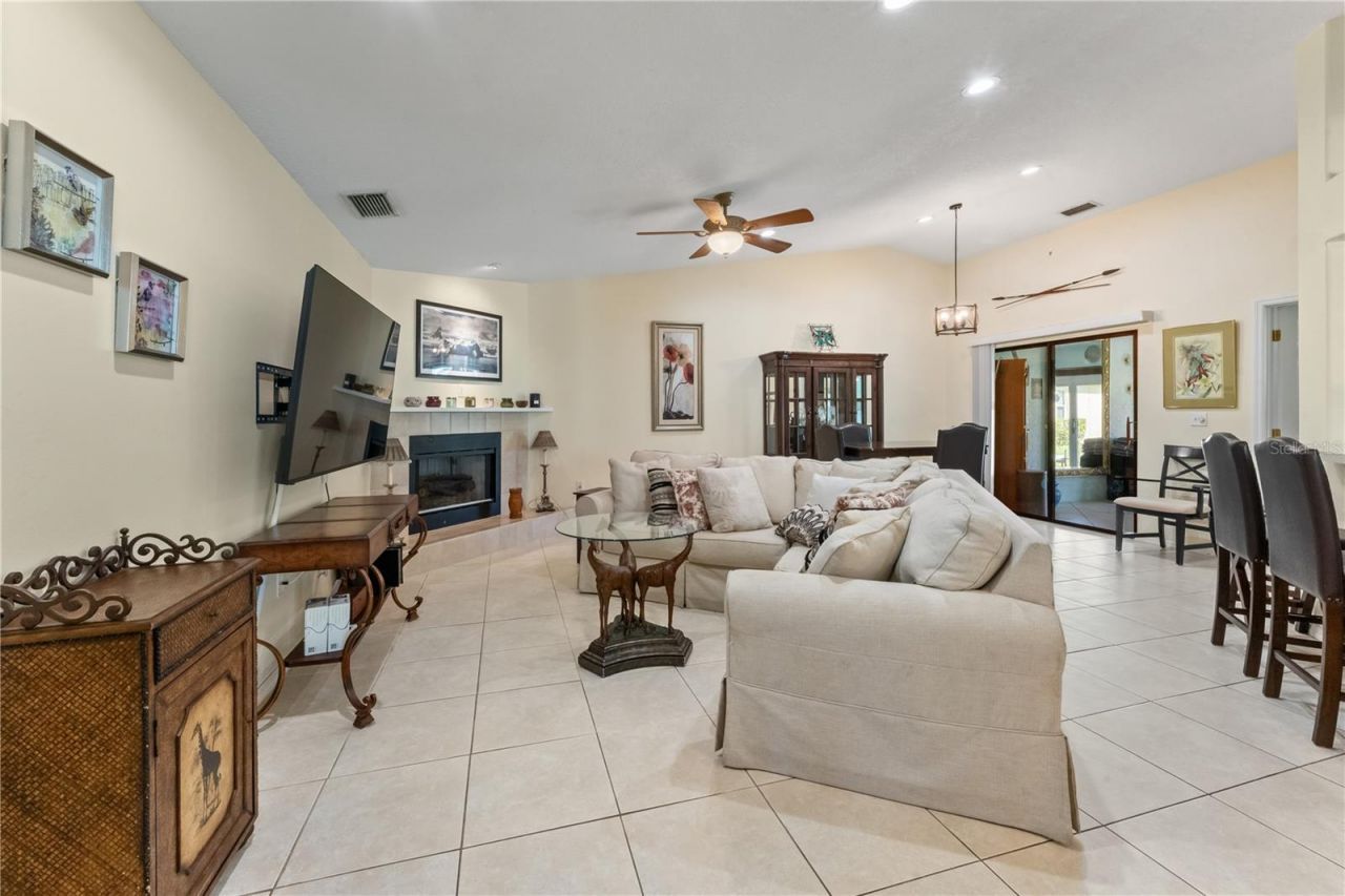 3312 60th Avenue W, Bradenton, FL 34207 Photo