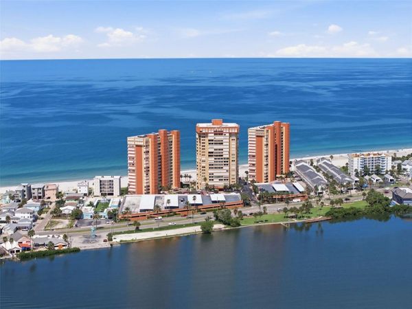 17920 GULF BOULEVARD , Unit 1401, REDINGTON SHORES, FL 33708