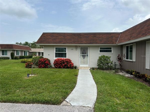 1359 GLENDALE CIRCLE W, Unit 214, SARASOTA, FL 34232