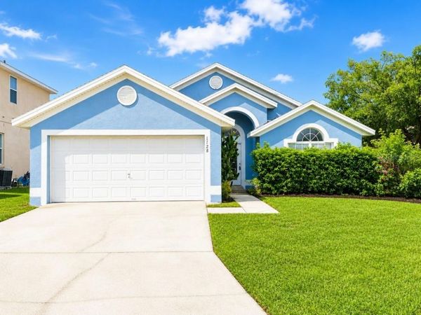 1128 PINEDALE DRIVE , DAVENPORT, FL 33897