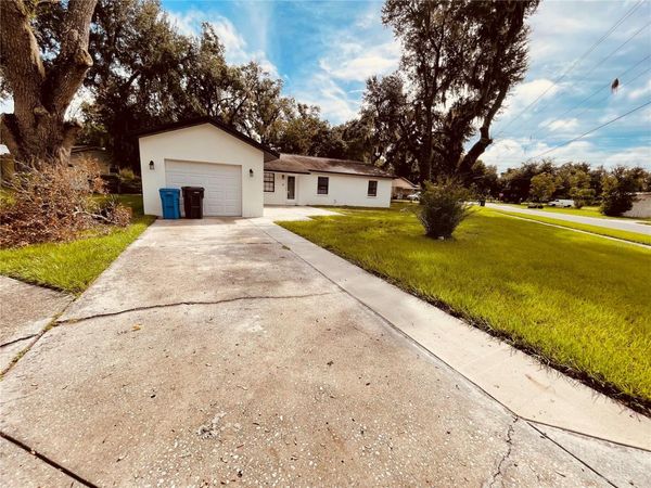 3210 LAUREL LANE , PLANT CITY, FL 33566