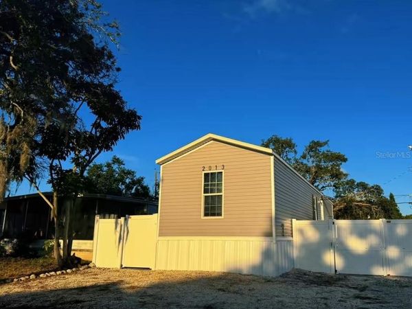 2013 KEPNER DRIVE , HOLIDAY, FL 34691