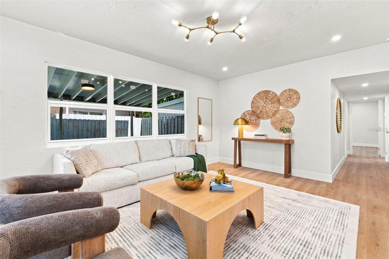 7326 11th Avenue N, Saint Petersburg, FL 33710 Photo