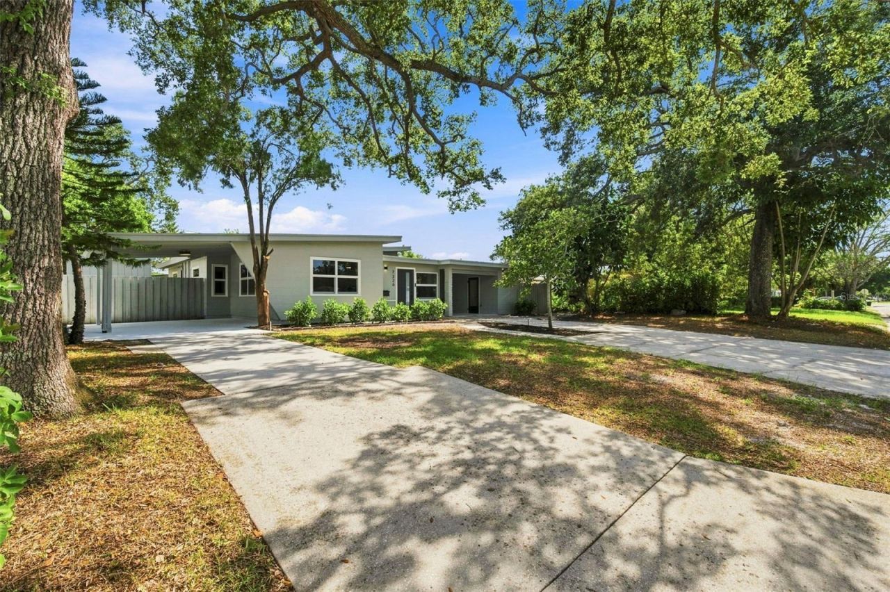 7326 11th Avenue N, Saint Petersburg, FL 33710 Photo