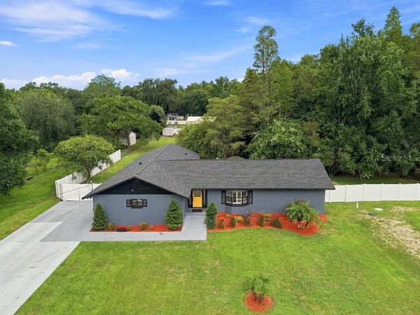 17933 EAGLE LANE , LUTZ, FL 33558