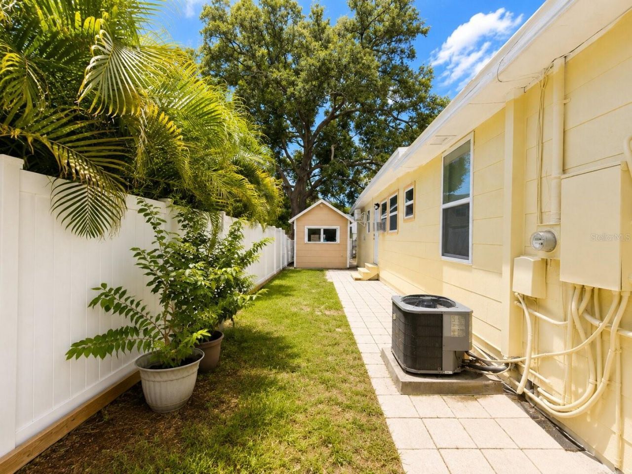 217 50th Ter N , Saint Petersburg, FL 33703 Photo