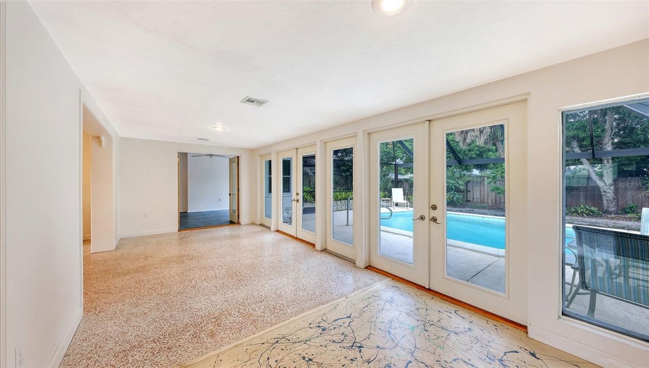 4735 Remington Drive, Sarasota, FL 34234 Photo