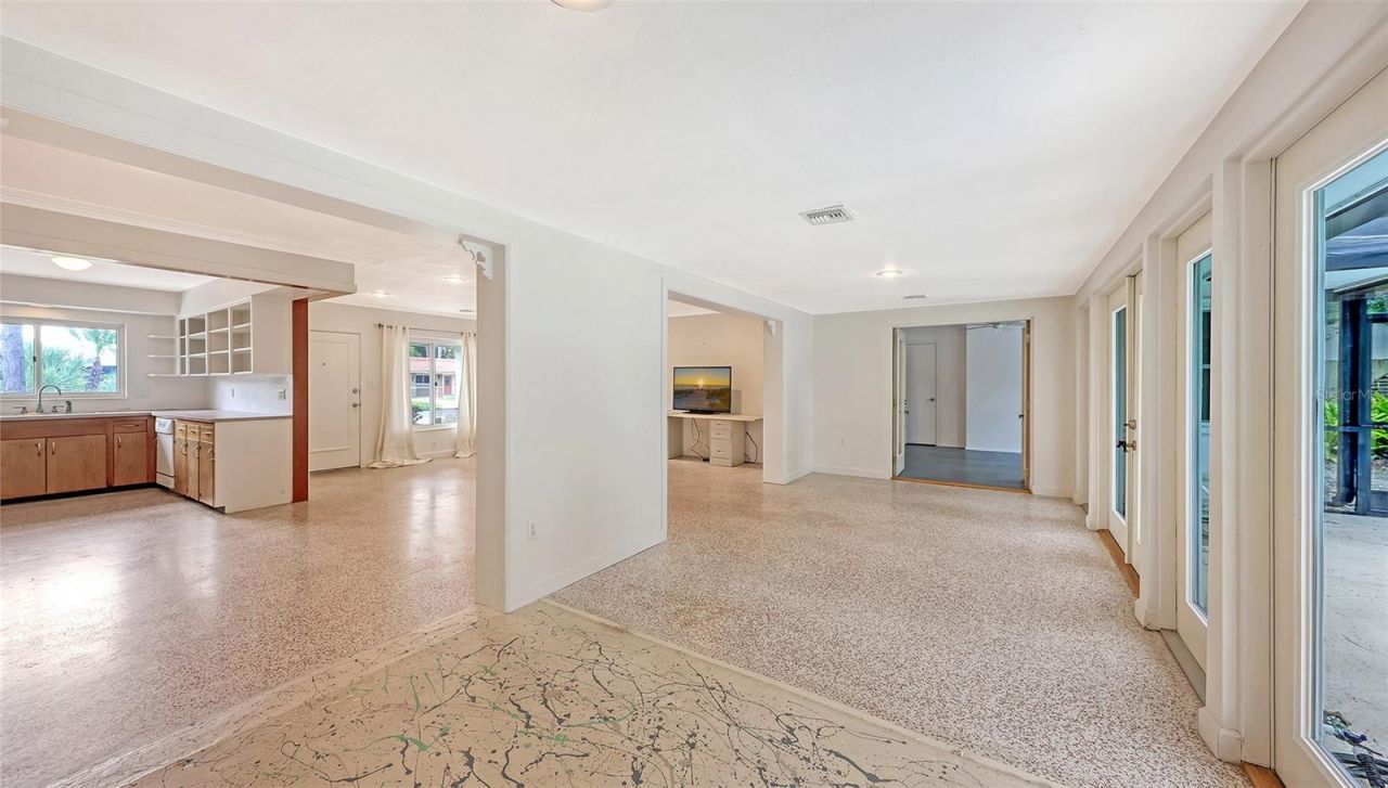 4735 Remington Drive, Sarasota, FL 34234 Photo
