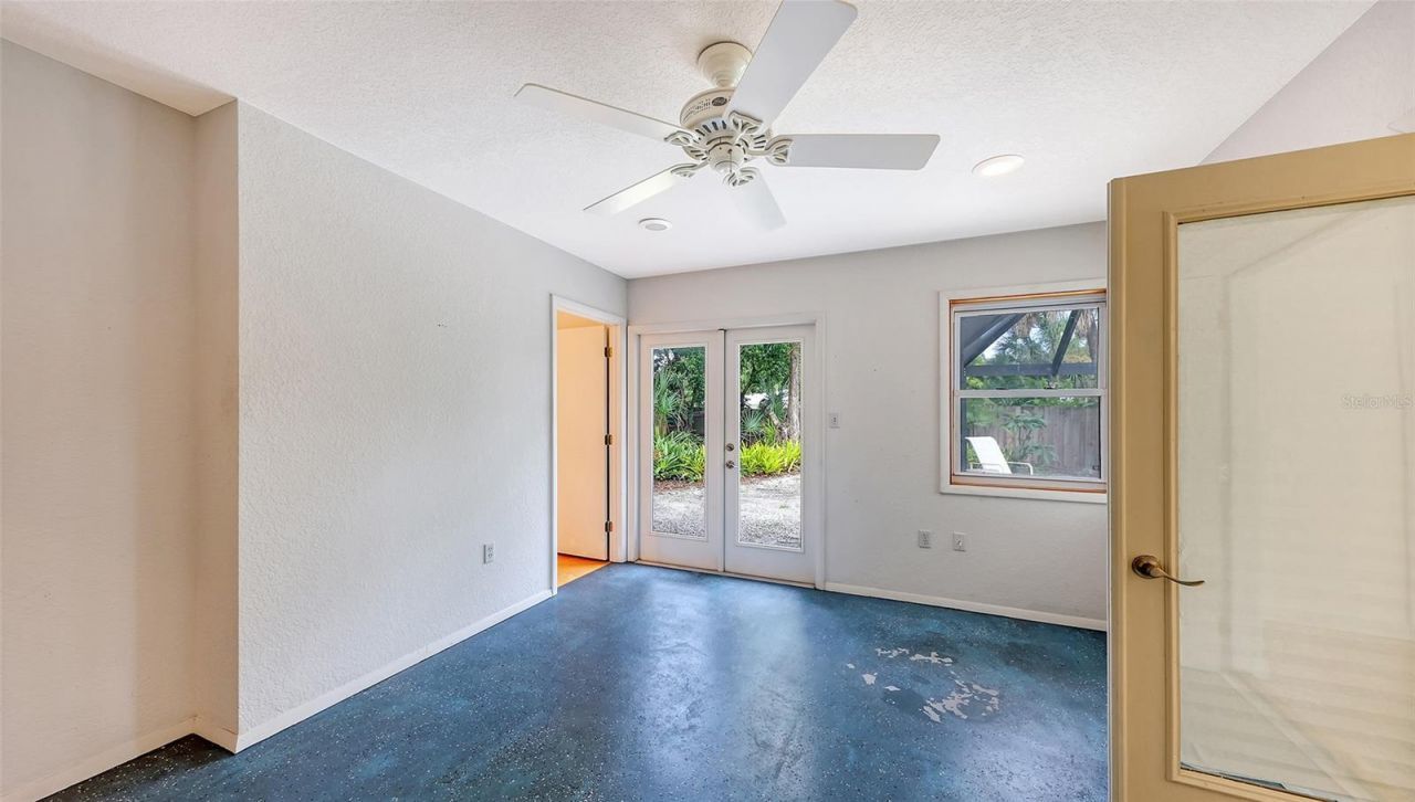 4735 Remington Drive, Sarasota, FL 34234 Photo