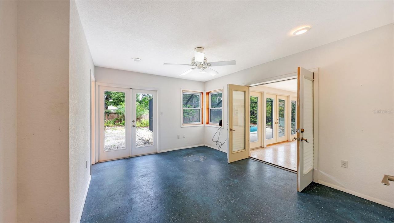 4735 Remington Drive, Sarasota, FL 34234 Photo