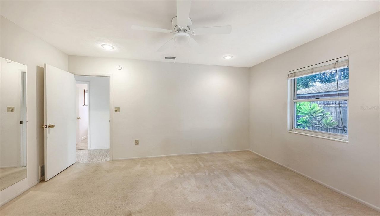 4735 Remington Drive, Sarasota, FL 34234 Photo