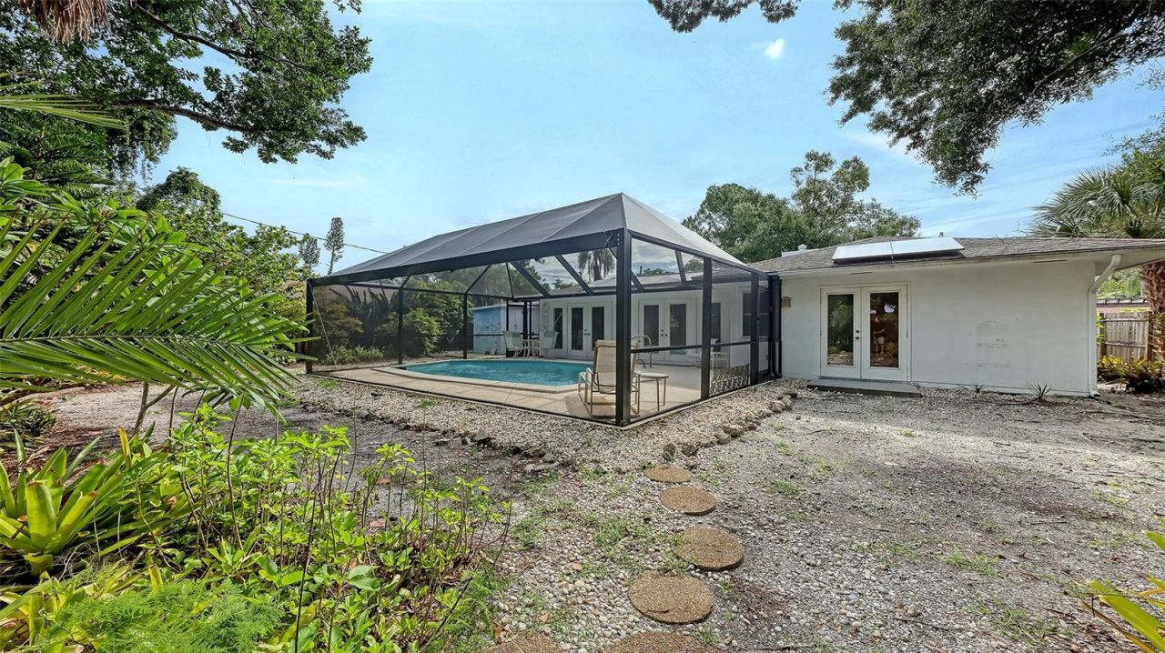 4735 Remington Drive, Sarasota, FL 34234 Photo