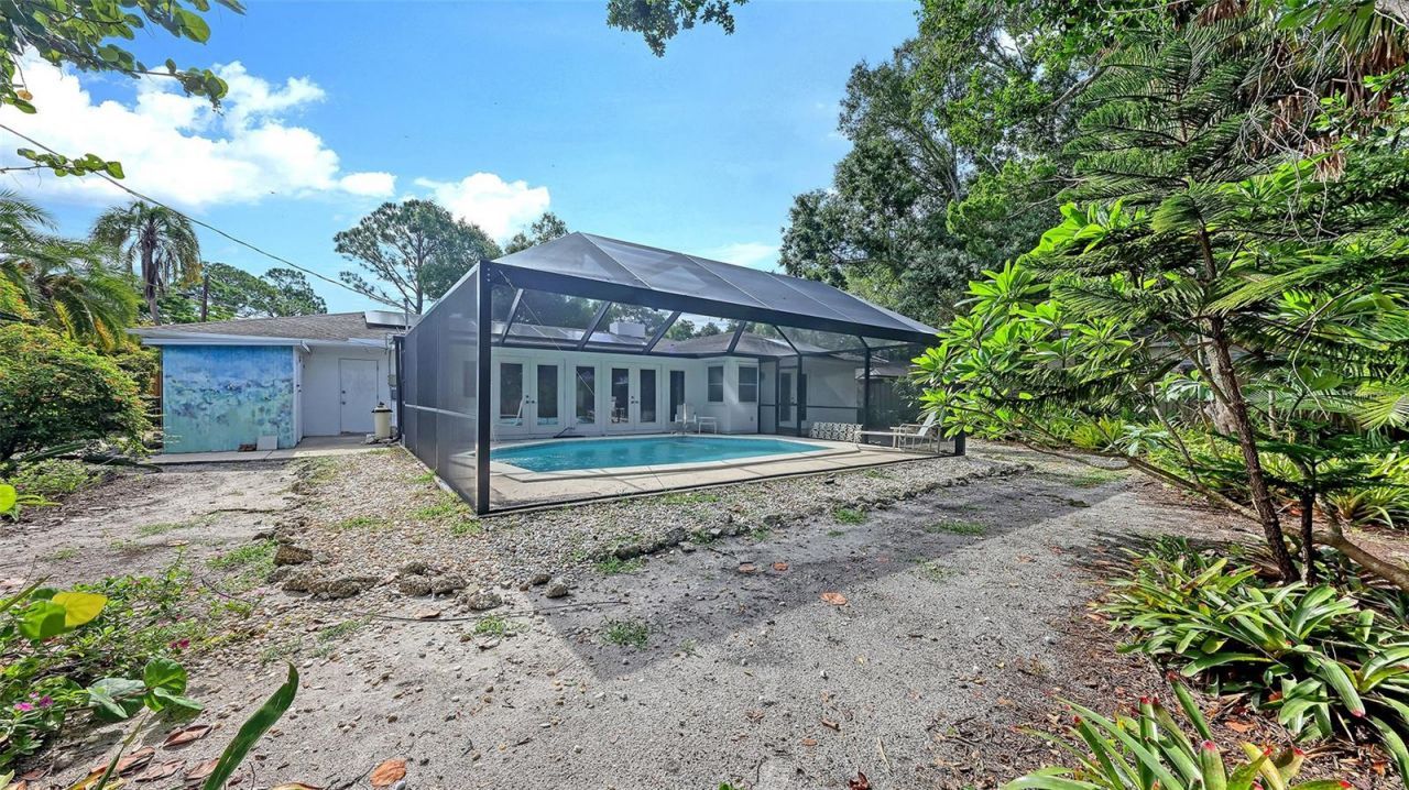 4735 Remington Drive, Sarasota, FL 34234 Photo