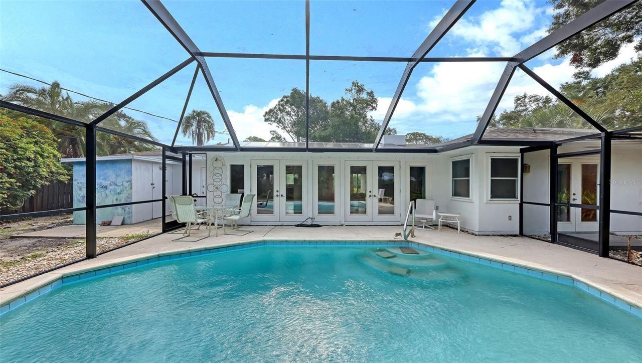 4735 Remington Drive, Sarasota, FL 34234 Photo