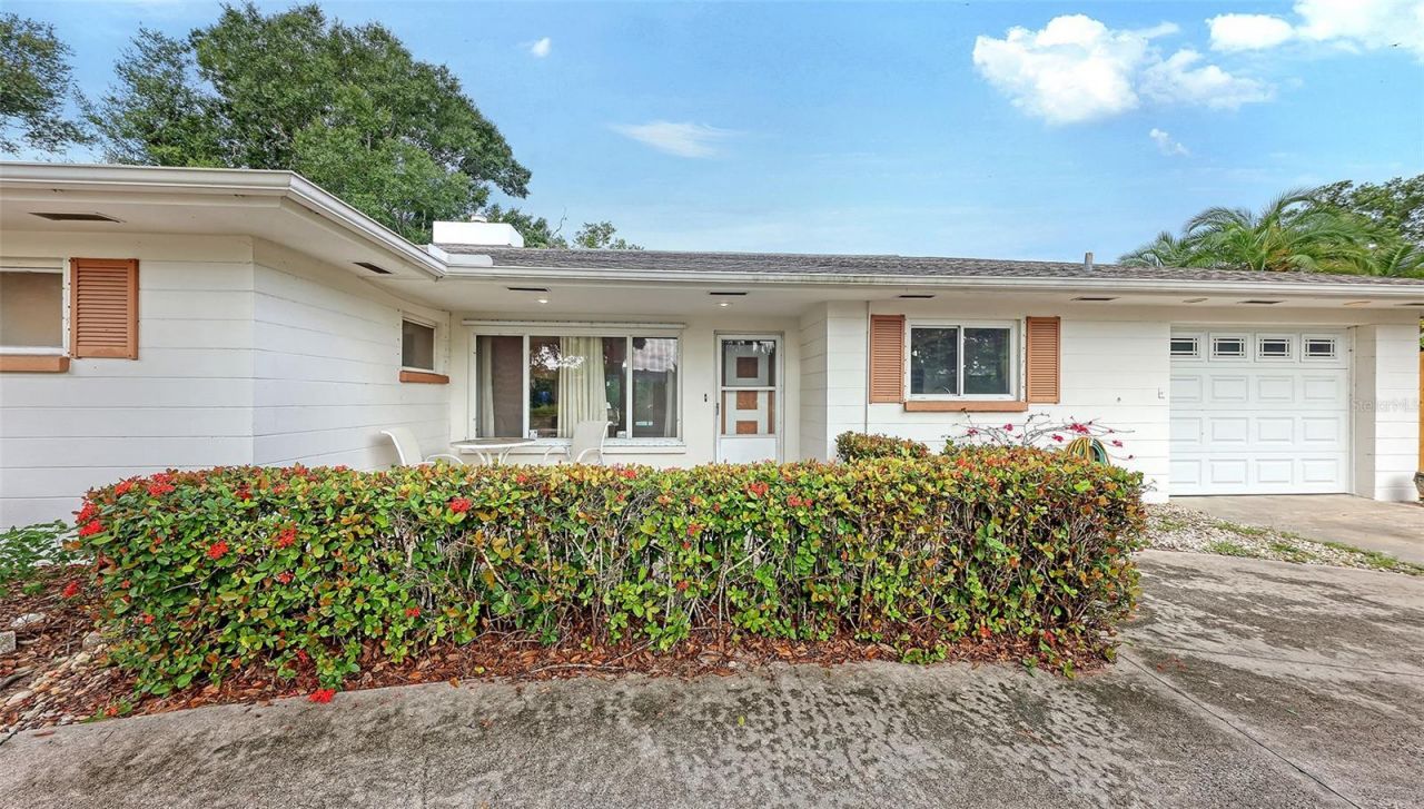 4735 Remington Drive, Sarasota, FL 34234 Photo