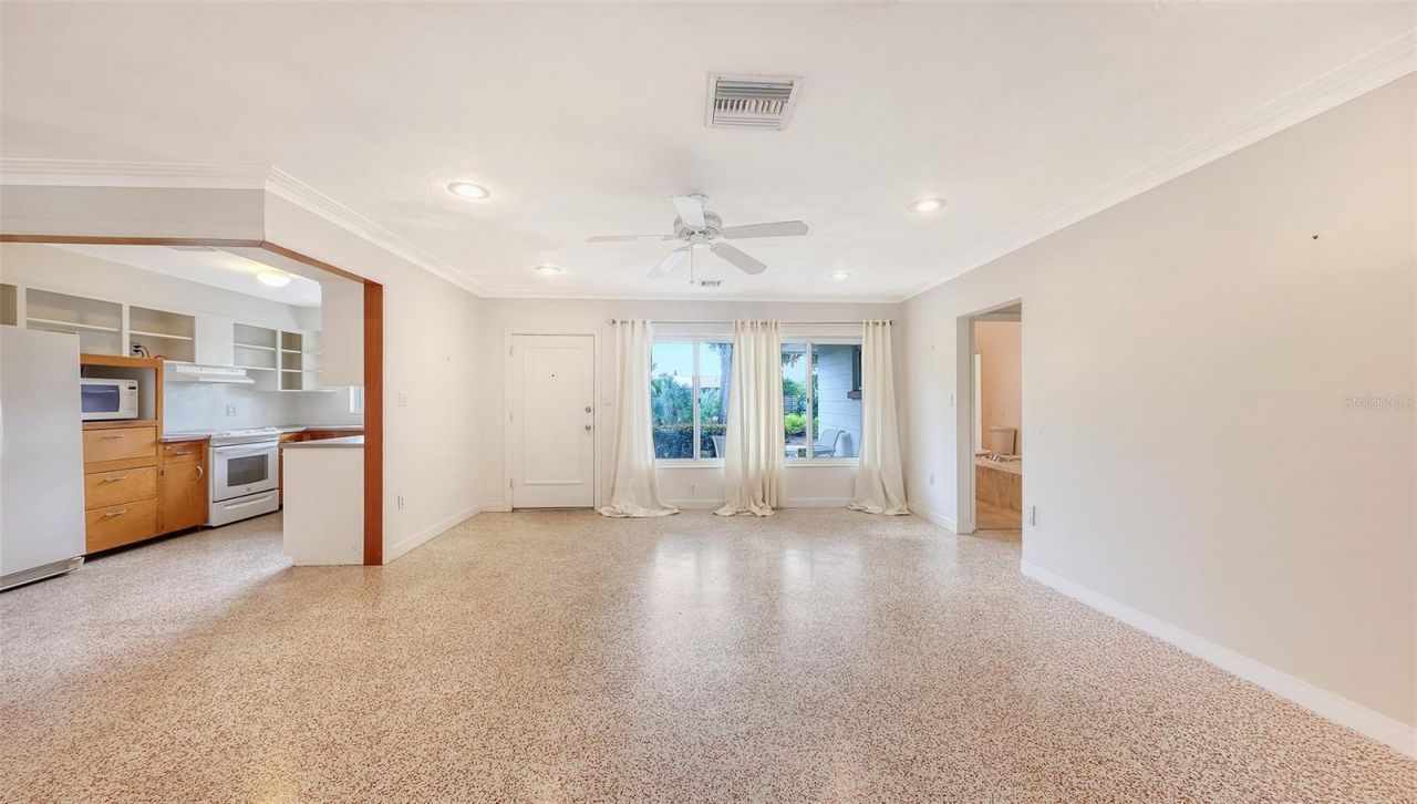 4735 Remington Drive, Sarasota, FL 34234 Photo